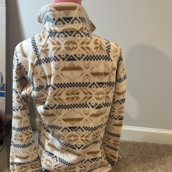 Columbia Tan and Black Geometric Fleece Jacket - Picture 4 of 4